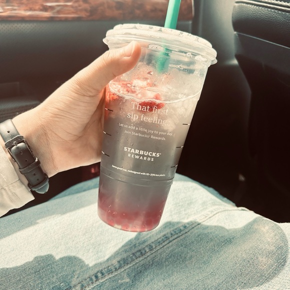 Meet your Posher, Jennifer - Picture 7 of 11